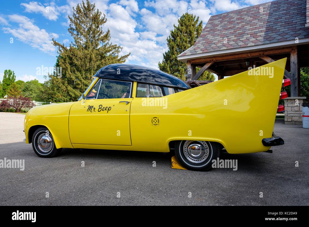Herr Signalton Das sprechende Auto, maßgeschneiderte Auto von BP Oil Company von Kanada für einen Schüler des Programms zur Straßenverkehrssicherheit in den 50er und 60er Jahren in Ontario/Quebec verwendet. Stockfoto
