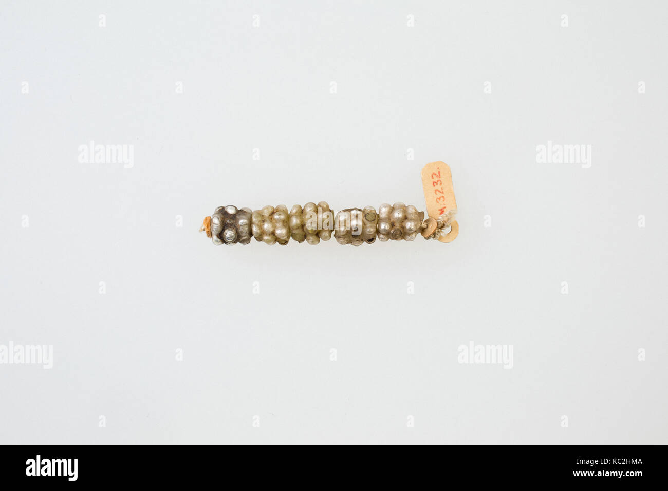 Zeichenkette von 5 genoppte Perlen, 2. Jh. v. Chr. - 2. Stockfoto