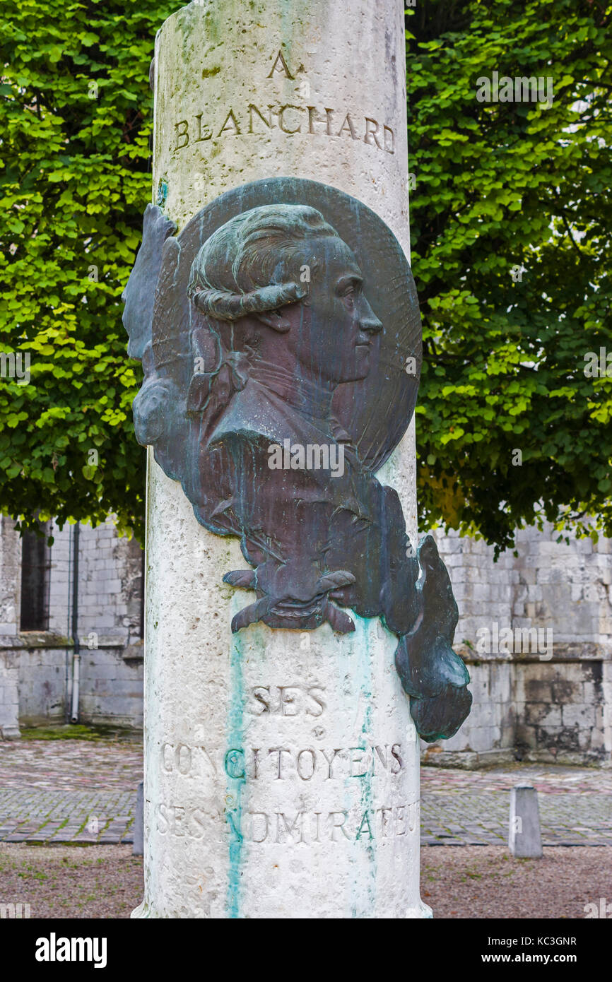Denkmal für Jean-pierre Blanchard (Erfinder & Ballonfahrer), petit Andely, Les Andelys, Normandie, Frankreich Stockfoto