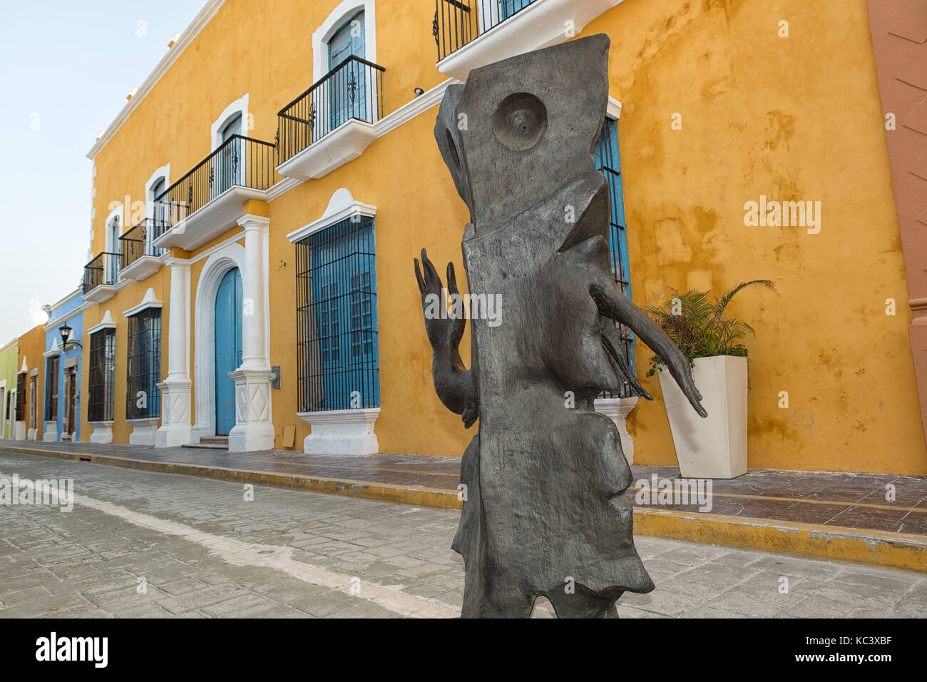 April 19, 2014 Campeche, Mexiko: closeup details eines Leonore Carrington surrealistischen Statue öffentlich ausgestellt auf der Straße, die von der Unesco zum Welt herita Stockfoto