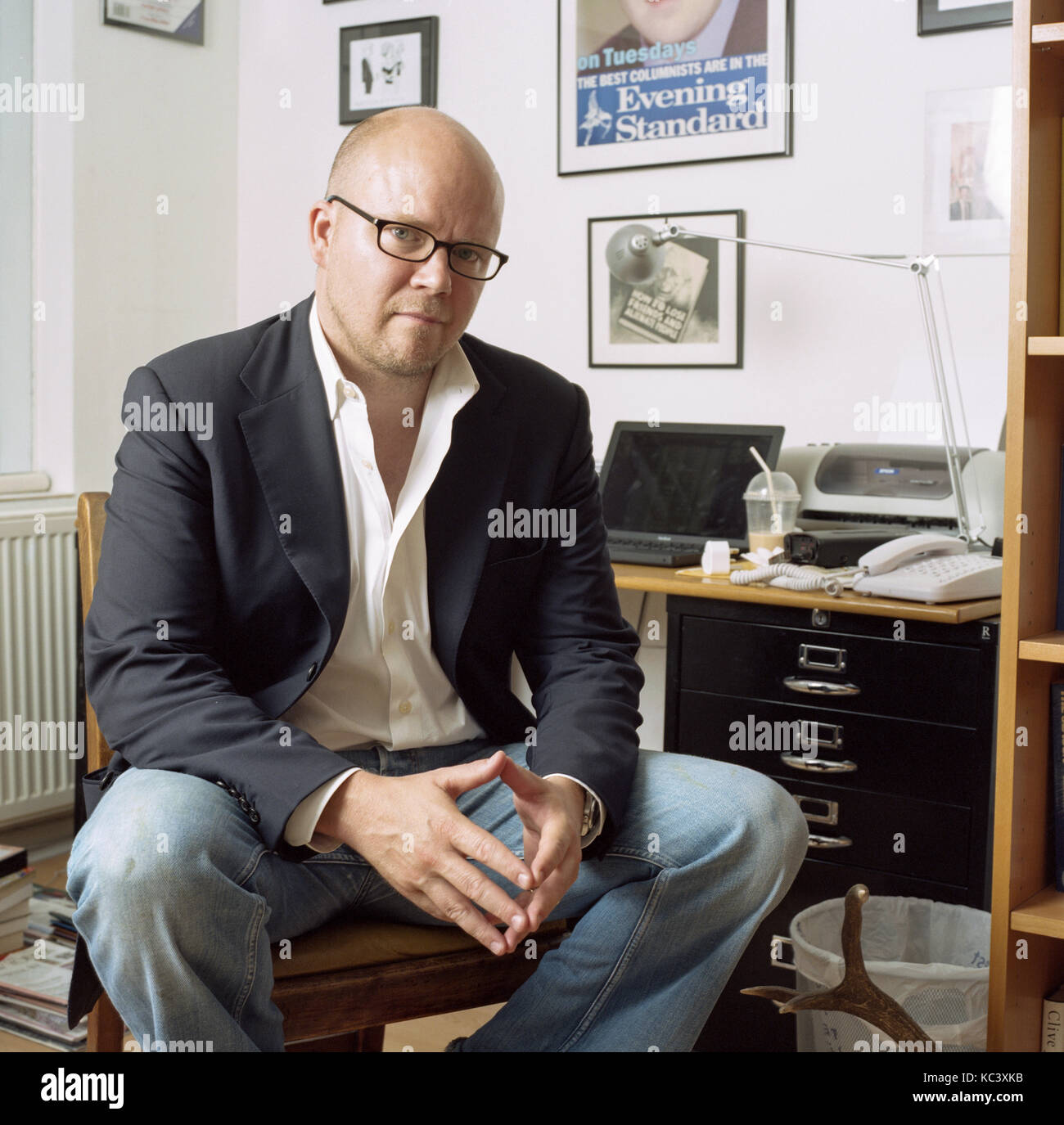 Toby Young, englischer Journalist und Autor in London England fotografiert, 7. August 2006 Stockfoto