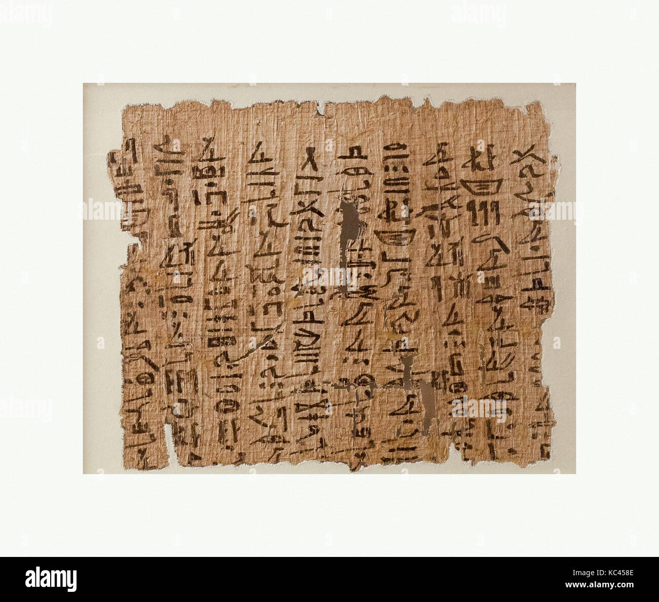 Papyrus eingeschrieben mit einem Konto und einem religiösen Text, Ca. 1961 - 1917 v. Chr. Stockfoto