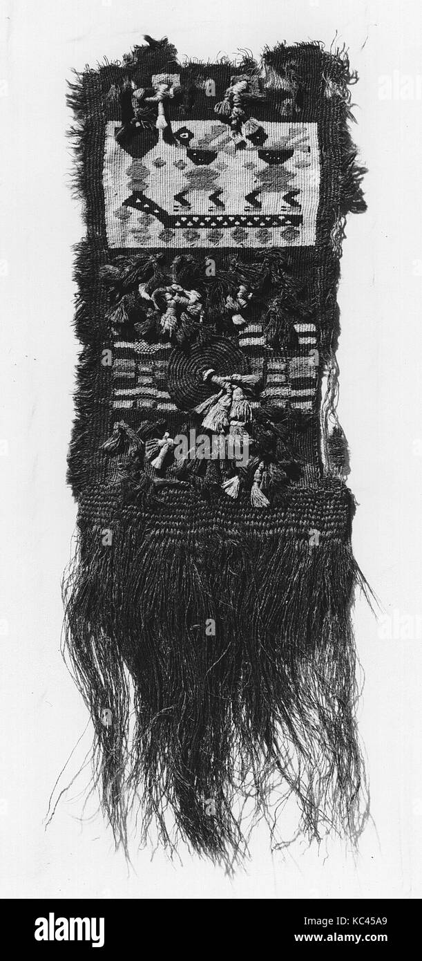 Turban end Panels, 12. - 15. Jahrhundert, Peru, Chimú, Baumwolle, Camelid Haar, H. 16 1/4 x 5 3/4 in.-W. (41,3 x 14,6 cm), Textilien Stockfoto