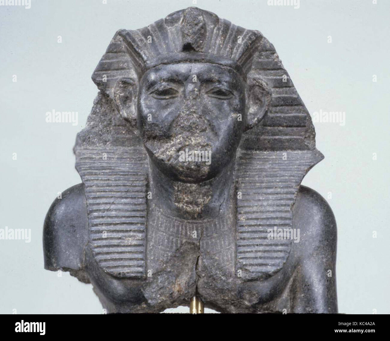 Büste von König Amenemhat III, Reich der Mitte, Dynastie 12, Ca. 1859 - 1813 v. Chr., aus Ägypten, Gabbro oder diabas Gestein, h. 20 cm (7 7/8 Stockfoto