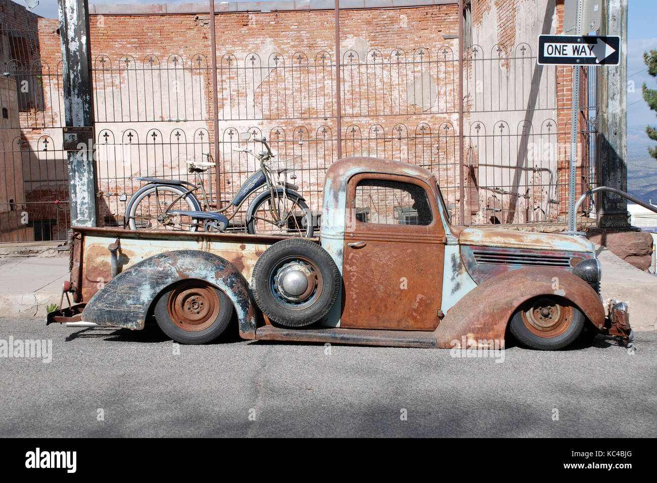 Alten rostigen Auto in Jerome, USA Stockfoto
