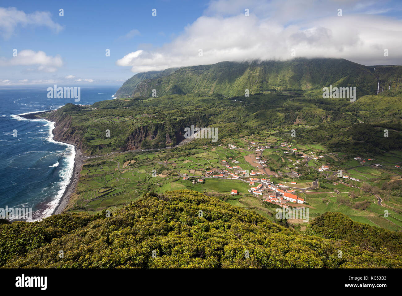 Anzeigen von fajazinha, Westküste, Flores, Azoren, Portugal Stockfoto