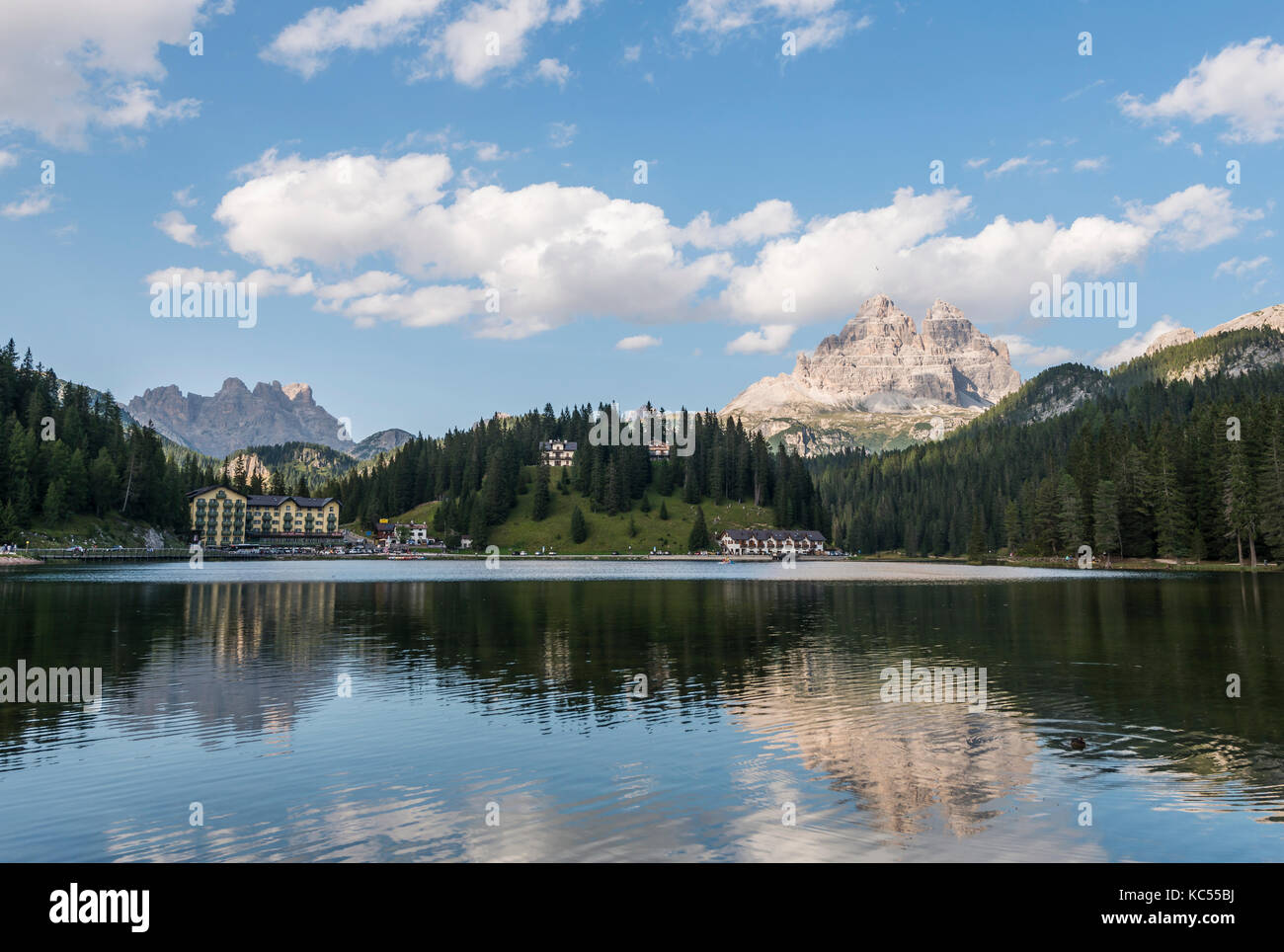 Misurina See mit Drei Zinnen Dolomiten, Südtirol, Bozen, Italien ...
