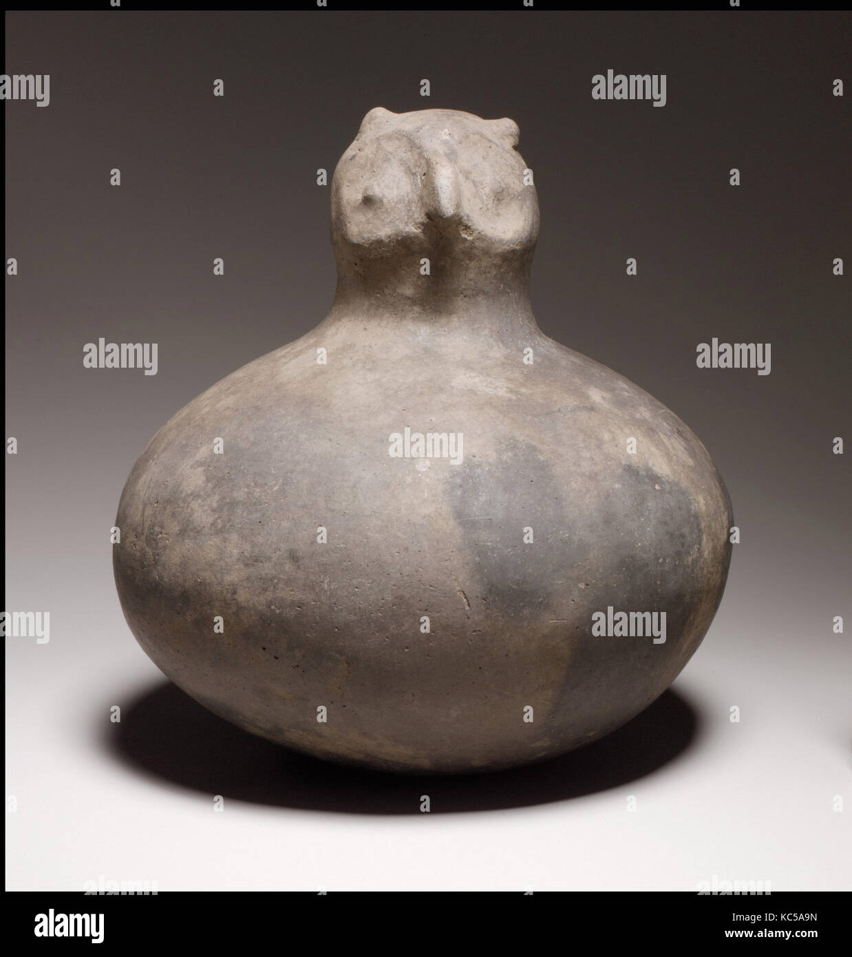 Keramik Eule Stockfotos und -bilder Kaufen - Alamy
