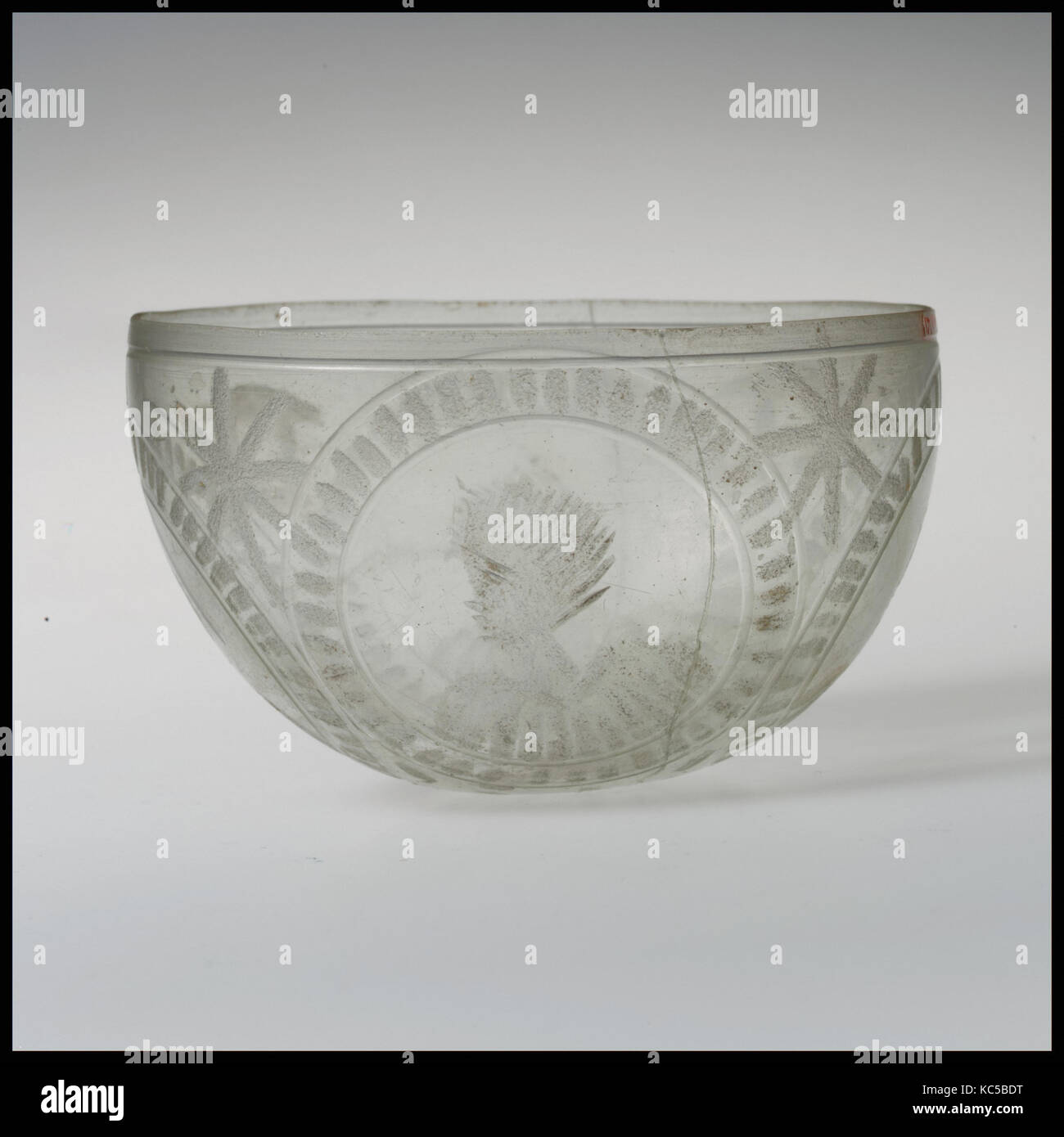 Glasschale dekoriert mit vier Büsten in roundels, 4. Jahrhundert A.D Stockfoto