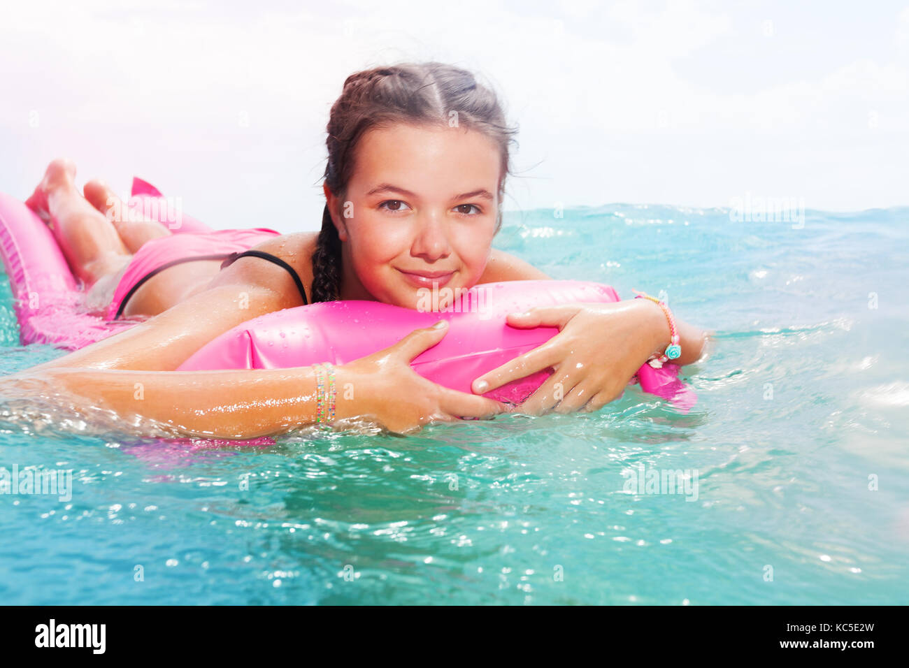 Teenage Girl In Bikini Relaxing Stockfotos & Teenage Girl In Bikini ...