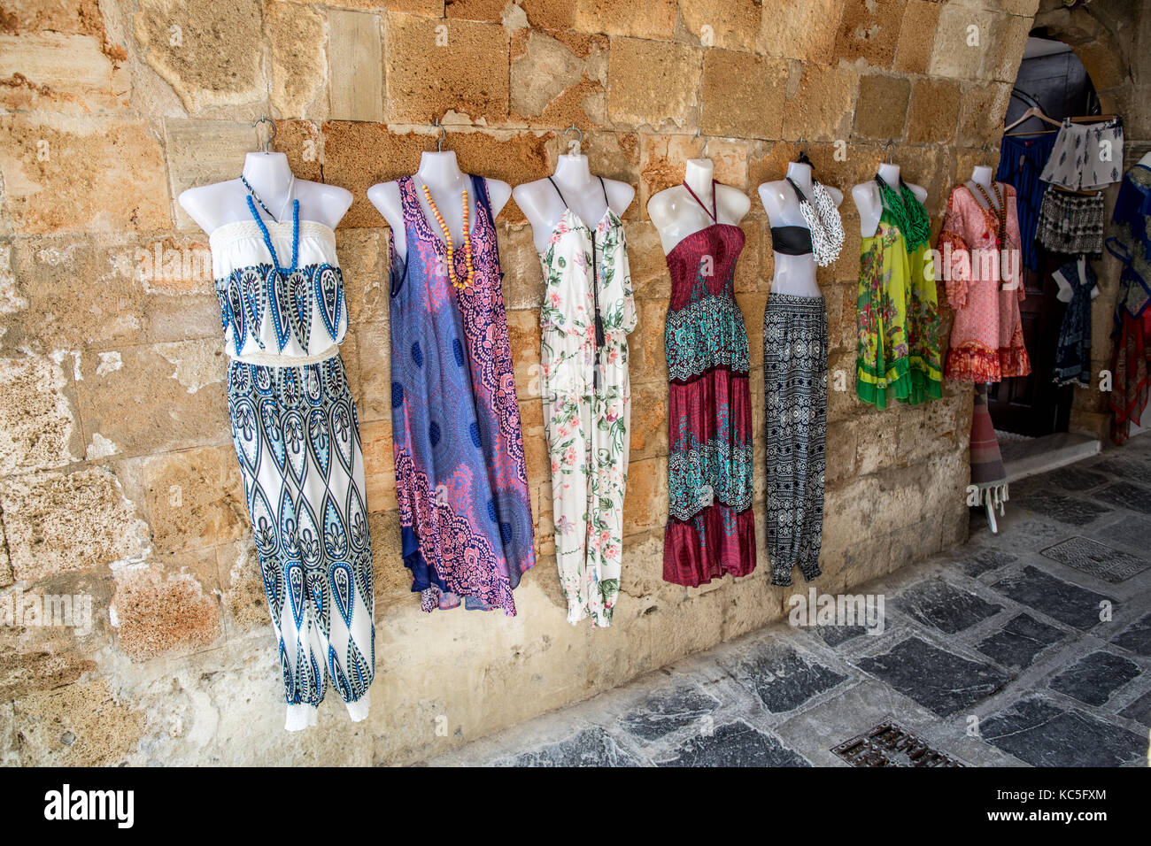 Traditionelle griechische Kleider Lindos Rhodos Griechische Inseln Stockfoto