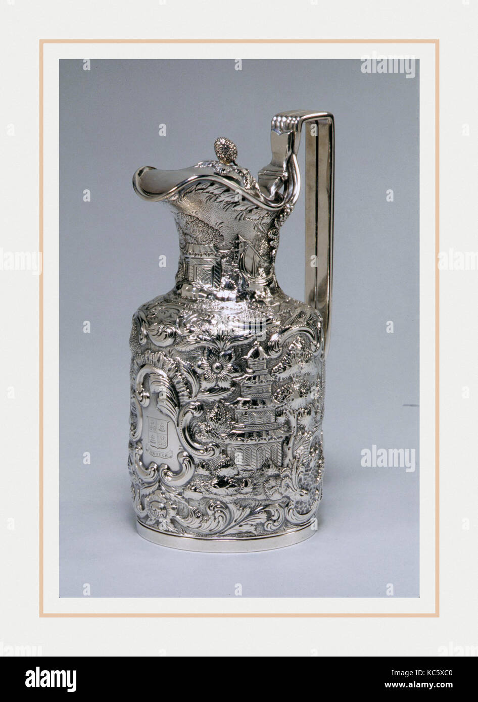 Milch Pot, 1845 in Baltimore, Maryland, USA, US-amerikanischen, Silber, Gesamt: 6 7/8 x 3 15/16 x 3 5/16 in. (17,5 x 10 Stockfoto