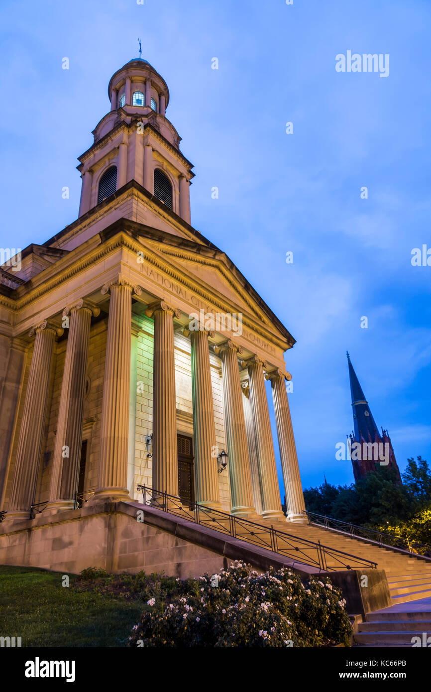 Washington DC, Thomas Circle, National City Christian Church, Gebäude, Außenbereich, neoklassizistisches Gebäude, Abend, Dämmerung, DC170525107 Stockfoto