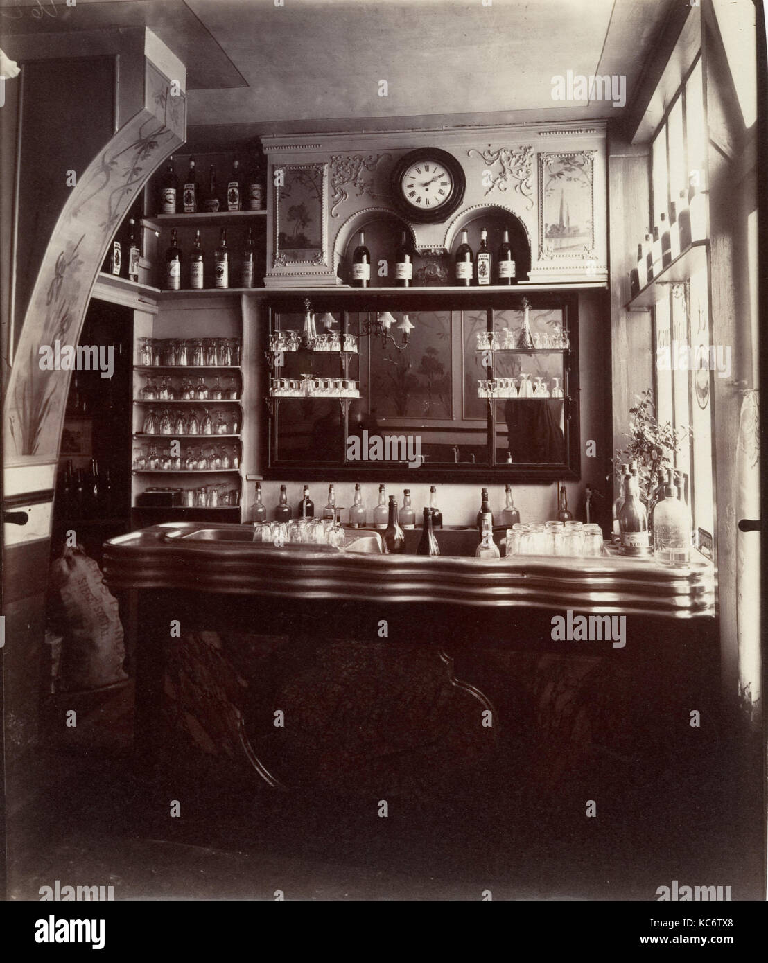 Marchand de Vin, Rue Boyer, Paris, Eugène Atget, 1910-11. Stockfoto