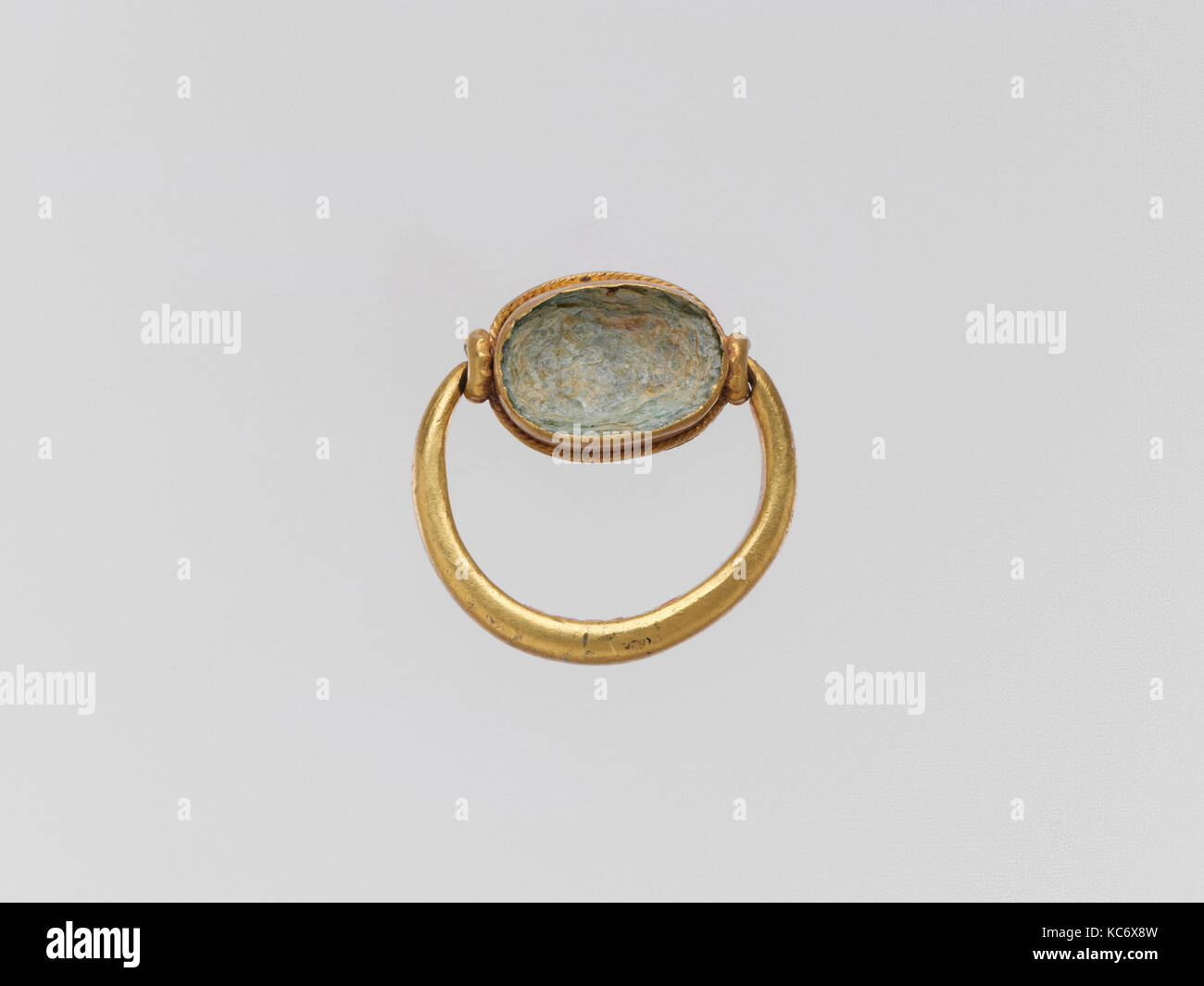 Gold Ring mit glaspaste ring Stein, 6.-5. Jahrhundert v. Chr. Stockfoto