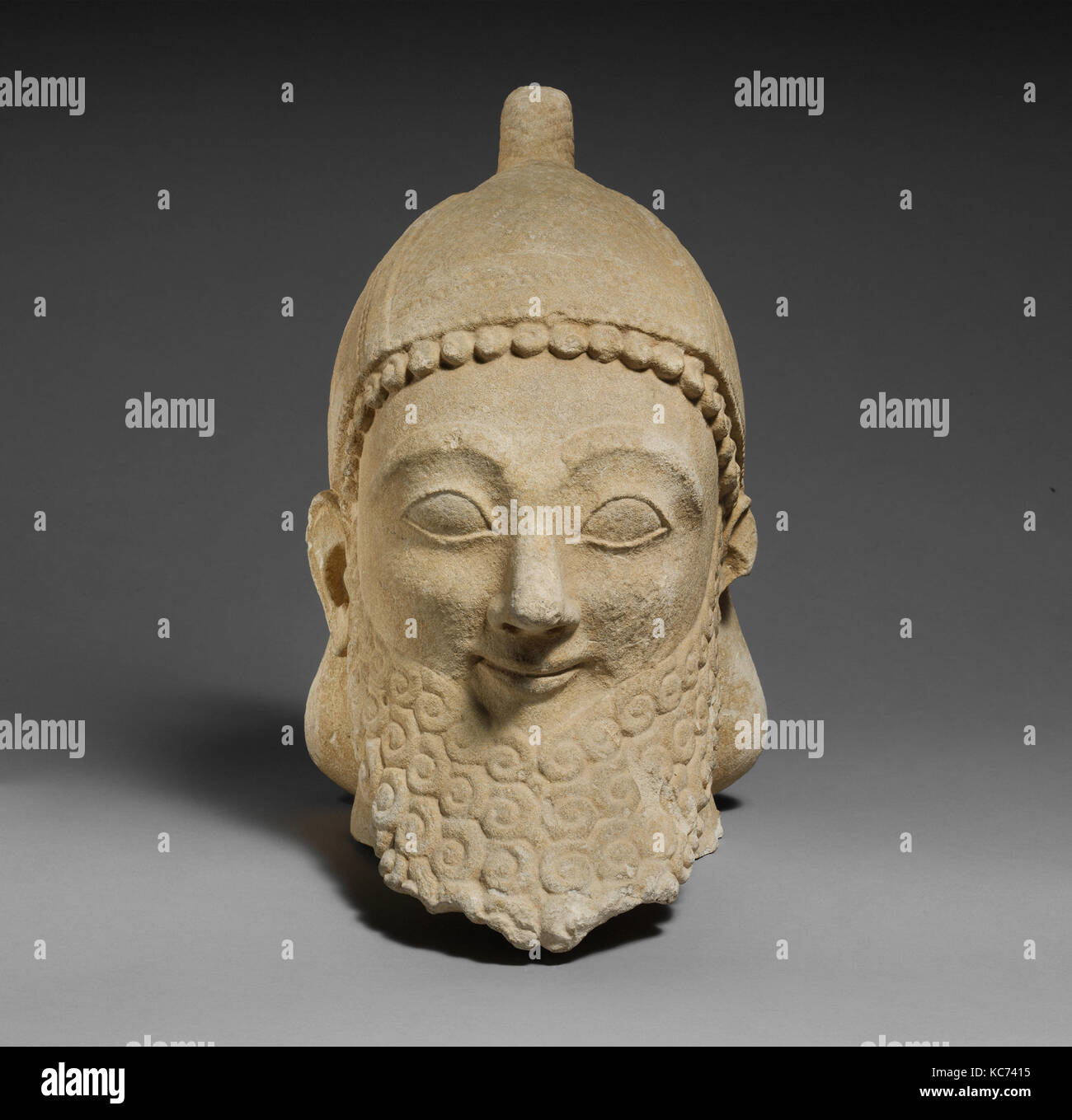 Conical helmet -Fotos und -Bildmaterial in hoher Auflösung – Alamy