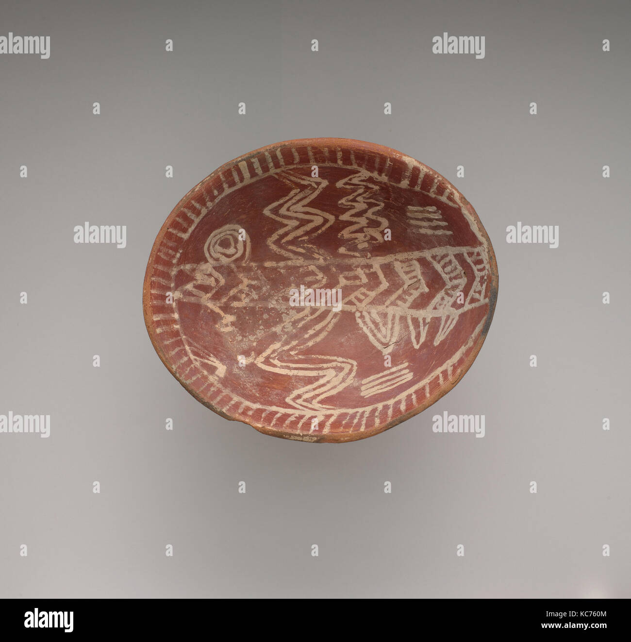 Weißes Kreuz - gezeichnete Schüssel mit vier Beinen, Ca. 3700 - 3500 v. Chr. Stockfoto