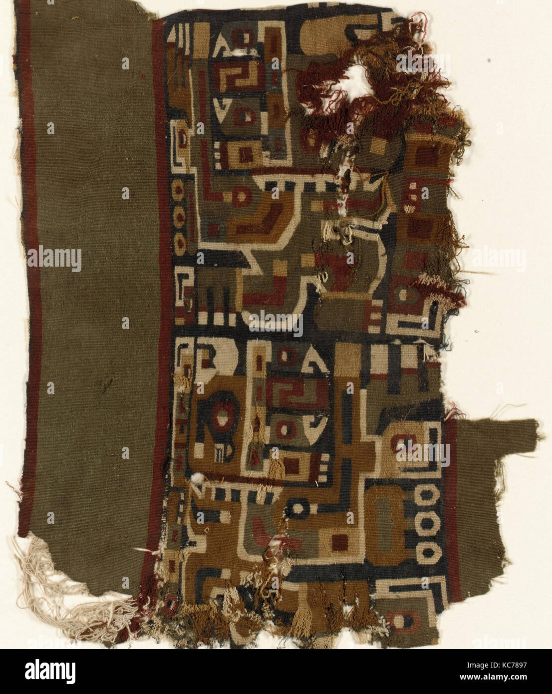 Tunika Fragment, 7.-9. Jahrhundert, Peru, Wari, Camelid Haar, Baumwolle, H.7 7/8 x 10 5/8 in. (20 x 27 cm), Textiles-Woven Stockfoto