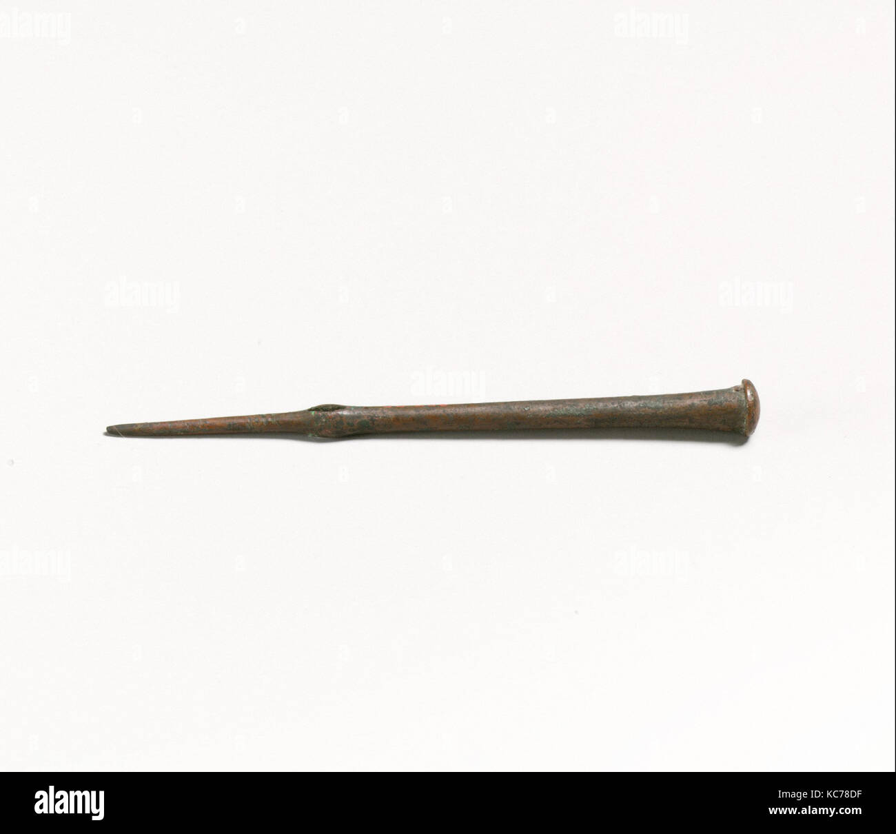Pin, Öse Art, die zyprische, die Bronze, Andere: 4. (10,2 cm), Bronzen Stockfoto