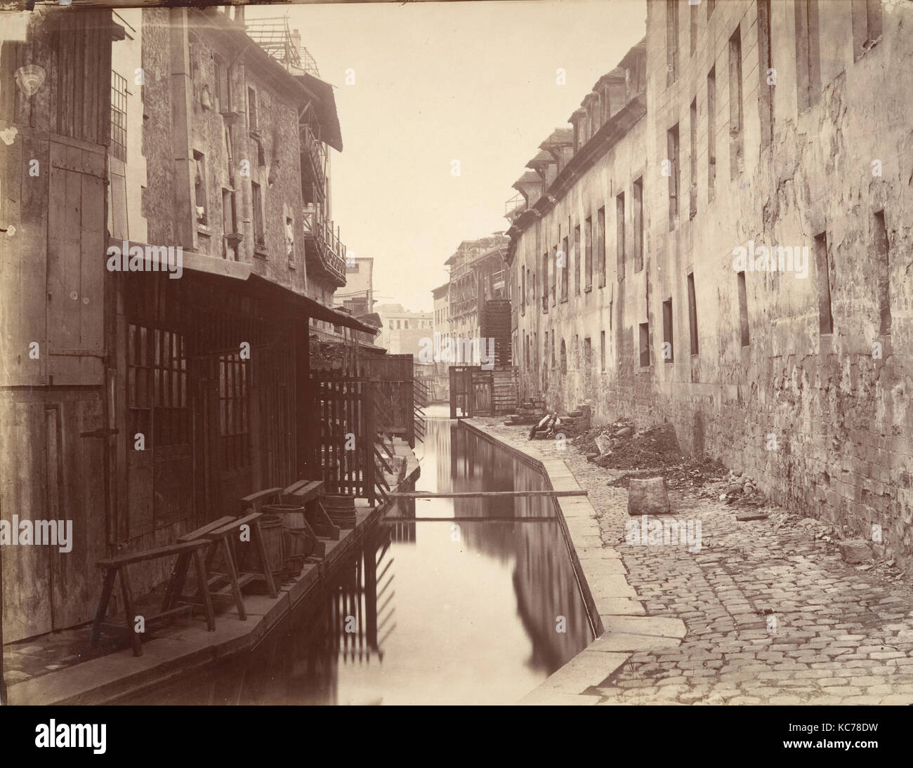 La Bièvre, Ca. 1865, Eiweiß silber Drucken aus Glas negativ, 27,8 x 37,6 cm. (10 15/16 x 14 13/16 in.), Fotografien, Charles Stockfoto