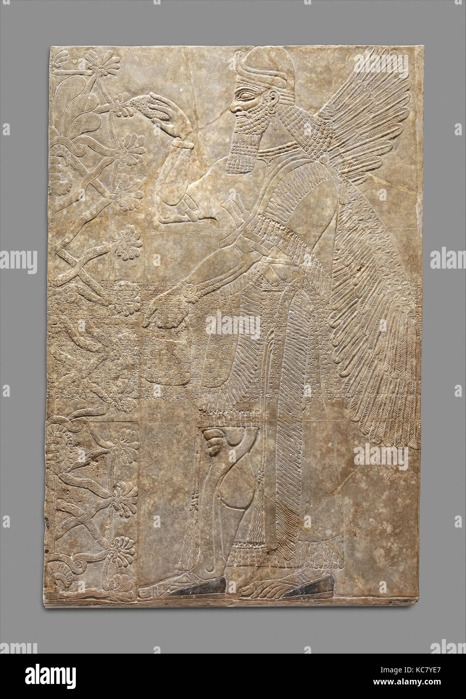 Relief panel, Neuassyrischen, Ca. 883 - 859 v. Chr., in Mesopotamien, Nimrud (antike Kalhu), Assyrische, Gips, Alabaster, 92 1/2 x 61 1/2 Stockfoto
