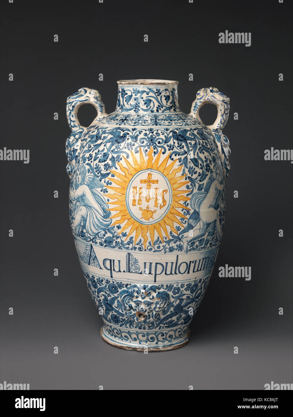 Droge vase (ein Paar), Ca. 1620 - 80, italienische Majolika (tin-glasiert Steingut), Gesamt: 22 7/8 x 14 1/2 x 13 1/2 in. (58.1 Stockfoto