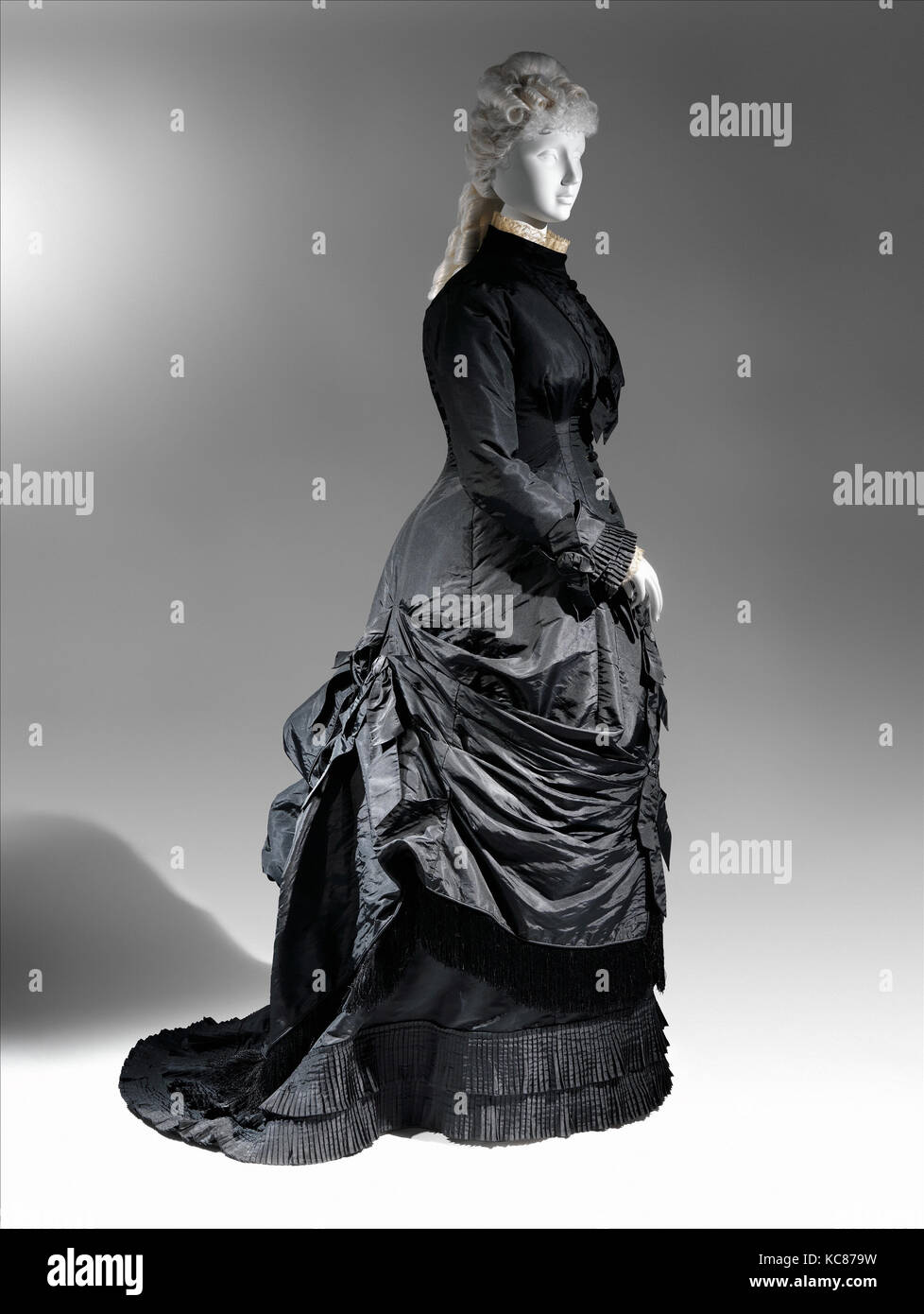 Kleid, 1876-78, Amerikanische, Seide Stockfoto
