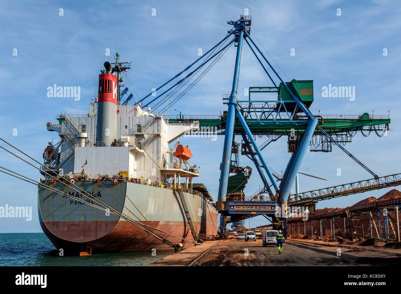 Fos-sur-Mer (Frankreich). 2015/04/24. Oder Carrier Terminal von Marseille-Fos Port. "Amapola", Maltesisch, Frachtschiff, am Kai Stockfoto