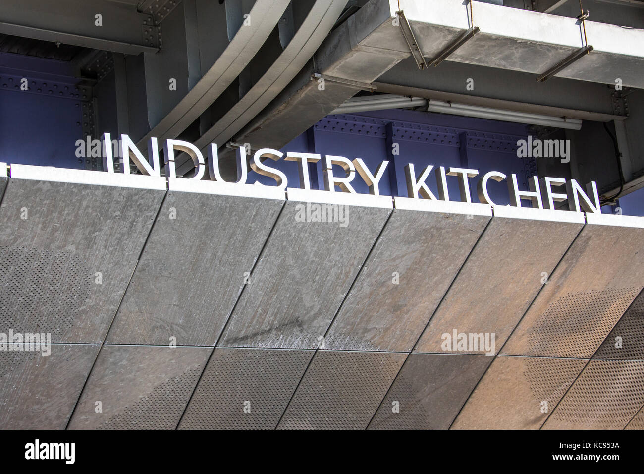 Industrie Küche Restaurant, Manhattan, New York City Stockfoto