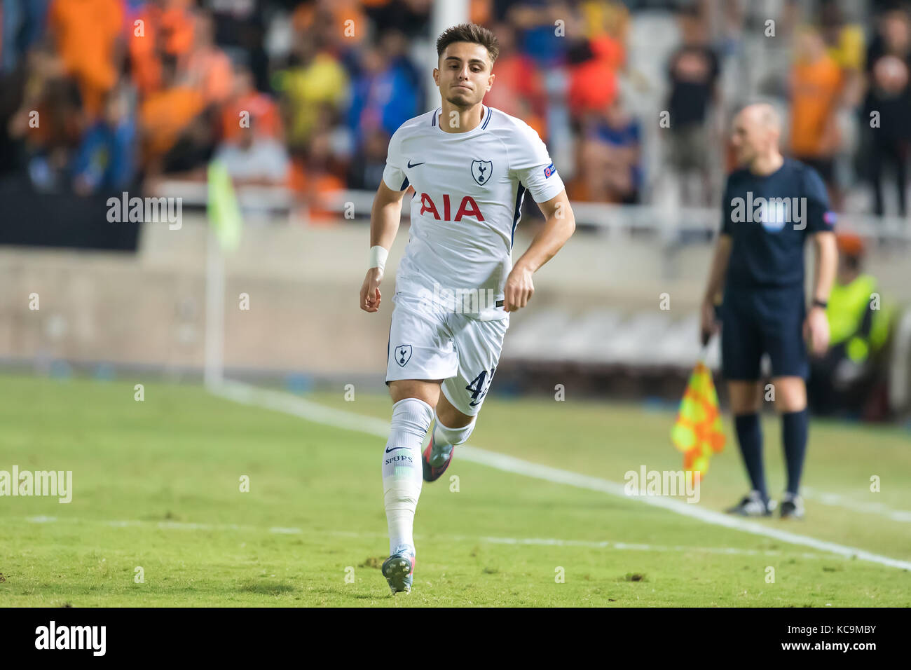 Nicosia, Zypern - 26. Semptember 2017: Spieler von Tottenham Anthony Georgiou in Aktion während der UEFA Champions League Spiel zwischen APOEL VS Tottenham Stockfoto