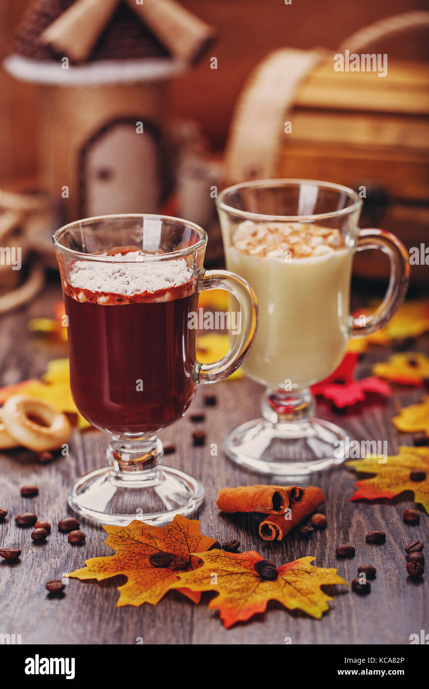 Nachtisch. Schokolade Cocktail in ein Glas. Stockfoto