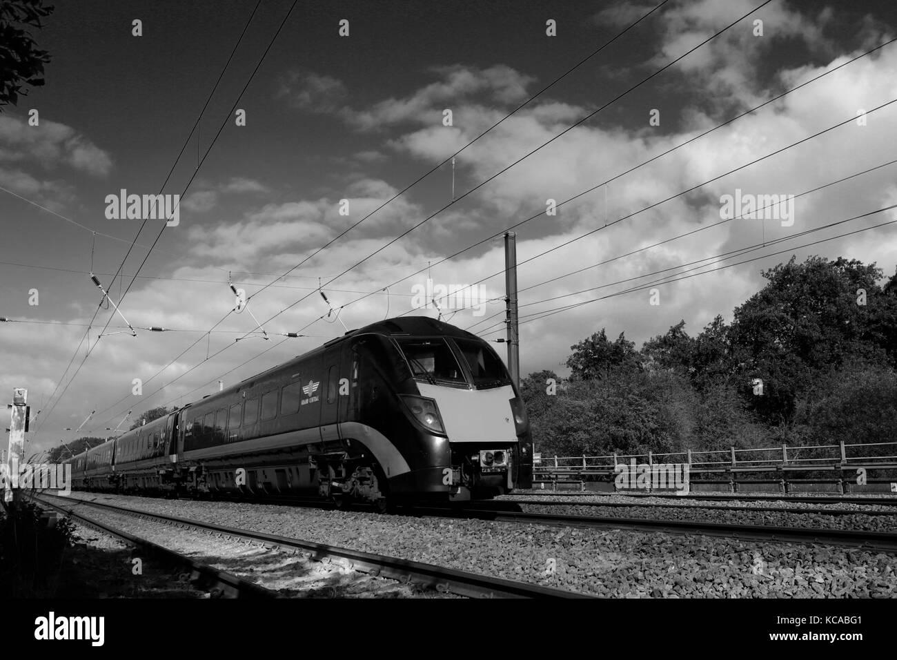 180 Zephyr Klasse, Grand Central Trains, High Speed Diesel Zug, East Coast Main Line Railway, Peterborough, Cambridgeshire, England, Großbritannien Stockfoto