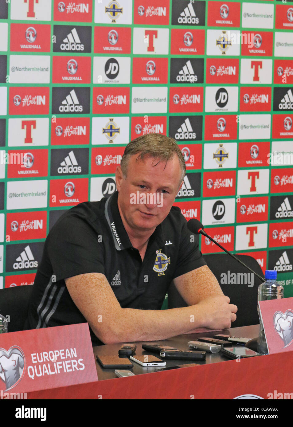 Belfast, Nordirland. 4. Okt 2017. Nationale Fußball-Stadion im Windsor Park von Belfast Nordirland. 04. Oktober 2017. Nordirland Manager Michael O'Neill auf der heutigen Pressekonferenz. Nordirland spielen ihr WM-Qualifikationsspiel gegen Deutschland in Belfast, morgen Abend. Quelle: David Hunter/Alamy Leben Nachrichten. Stockfoto