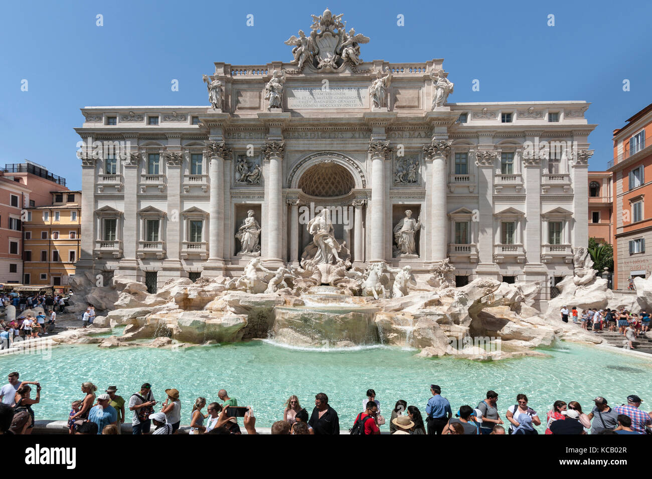 Der Trevi Brunnen (Fontana di Trevi) in Rom. Stockfoto