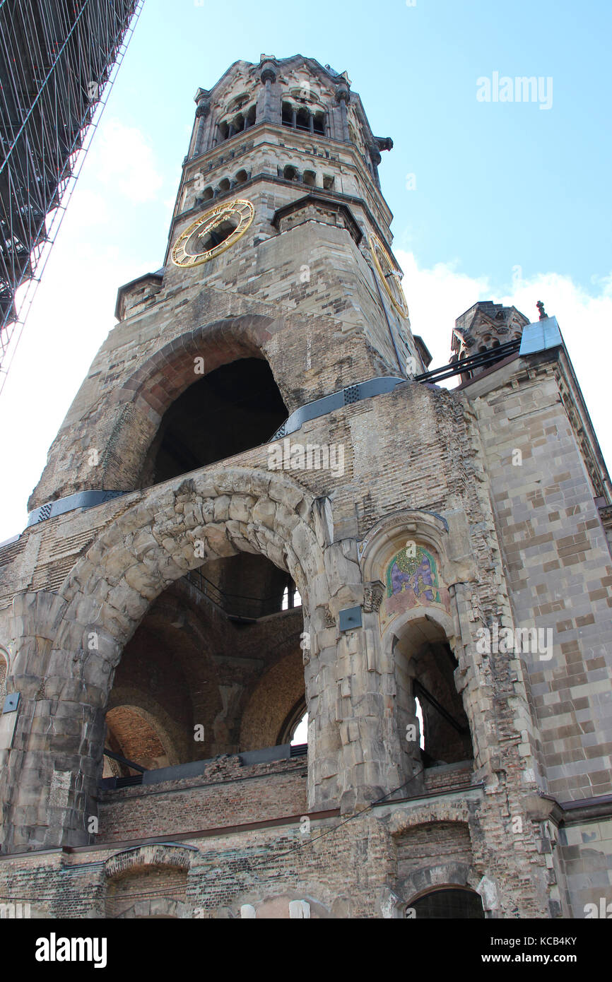 Kaiser-Wilhelm-Gedächtnis-Kirche in Berlin (Deutschland). Stockfoto