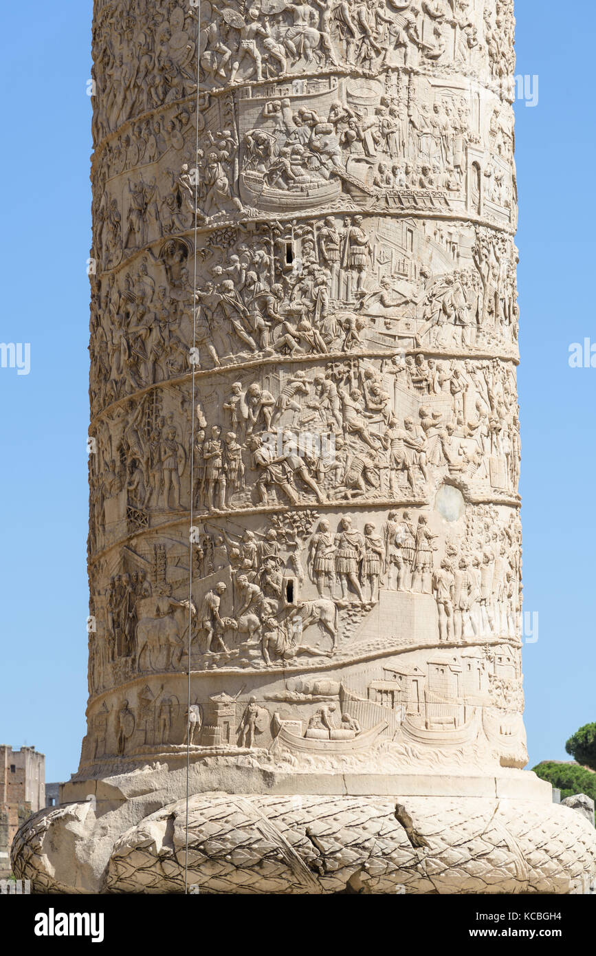 Trajanssäule, Rom, Italien Stockfoto