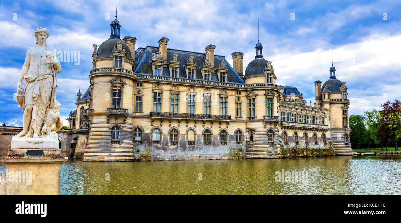 Eindrucksvolles Chateau de Chantilly, Panoramaaussicht, Frankreich. Stockfoto