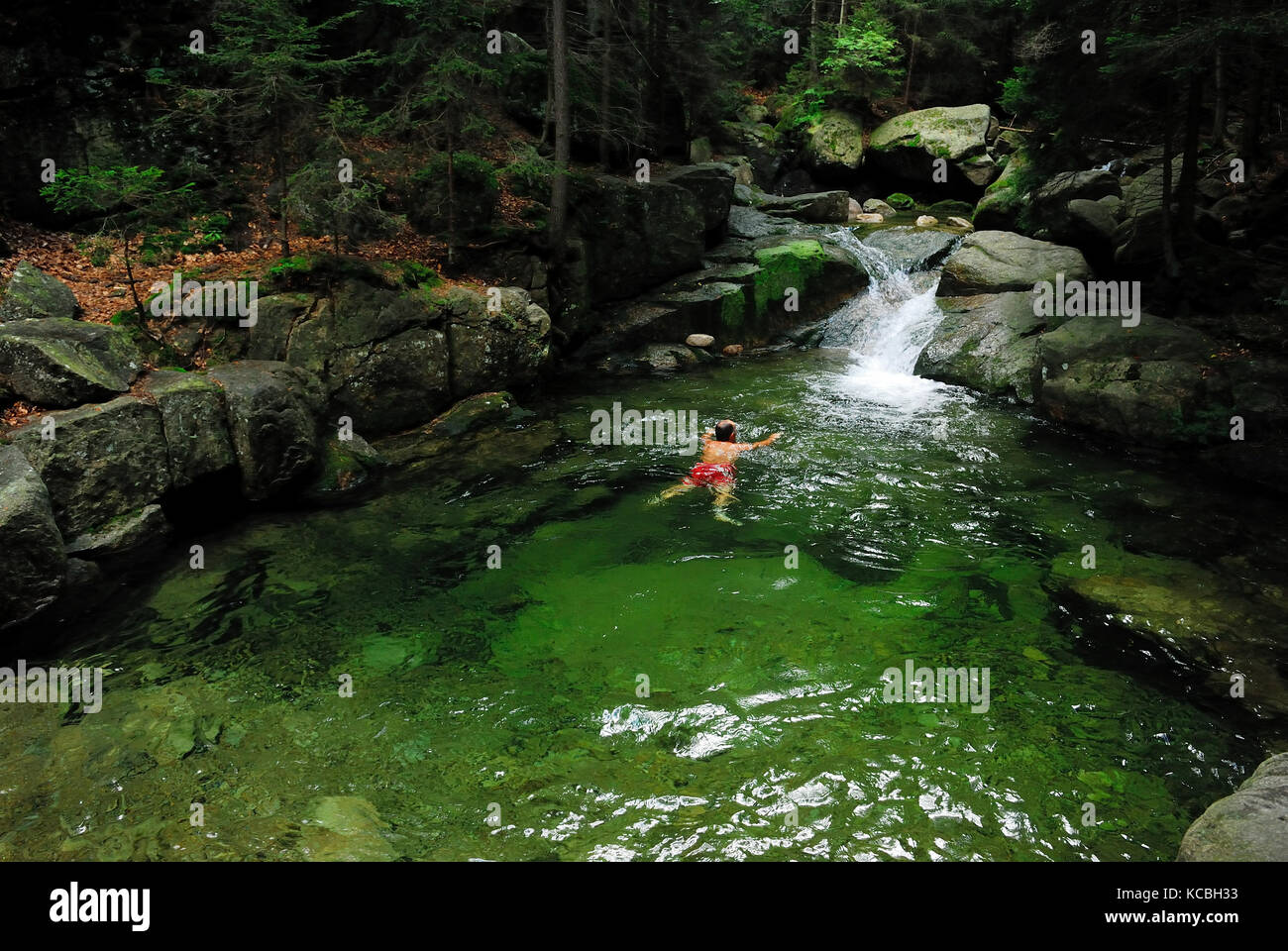 Karkonosze, Polska, Dolny Slask, Hirschberg, Schreiberhau, Wasserfall