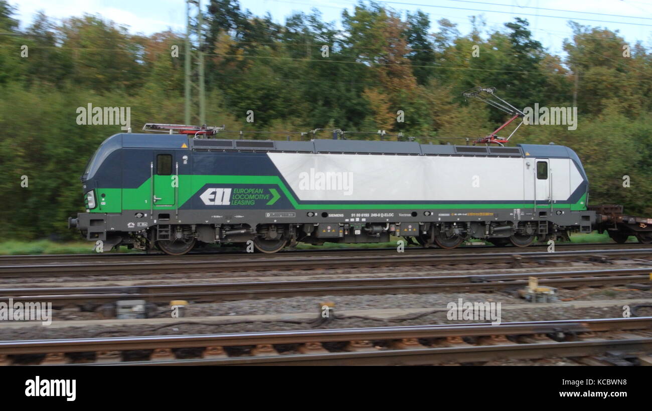 DB-Baureihe 193 schwere Fracht elektrische Lokomotive, die von den Europäischen Lok Leasing betrieben, bei Koln-Grembery, Deutschland Stockfoto