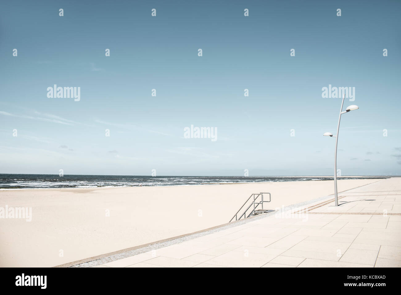 Strandpromenade der ostfriesischen Insel Borkum, Ostfriesland, Niedersachsen, Deutschland Stockfoto