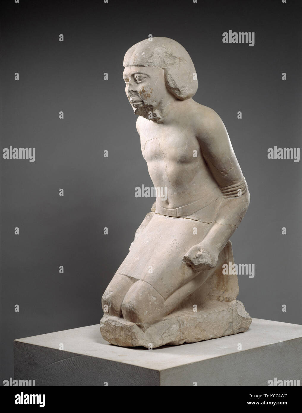 Statue von kneeling Captive, Alte Königreich, dynastie 6, Ca. 2246 - 2152 v. Chr., aus Ägypten, Memphite Region, Saqqara, Pyramide Komplex Stockfoto