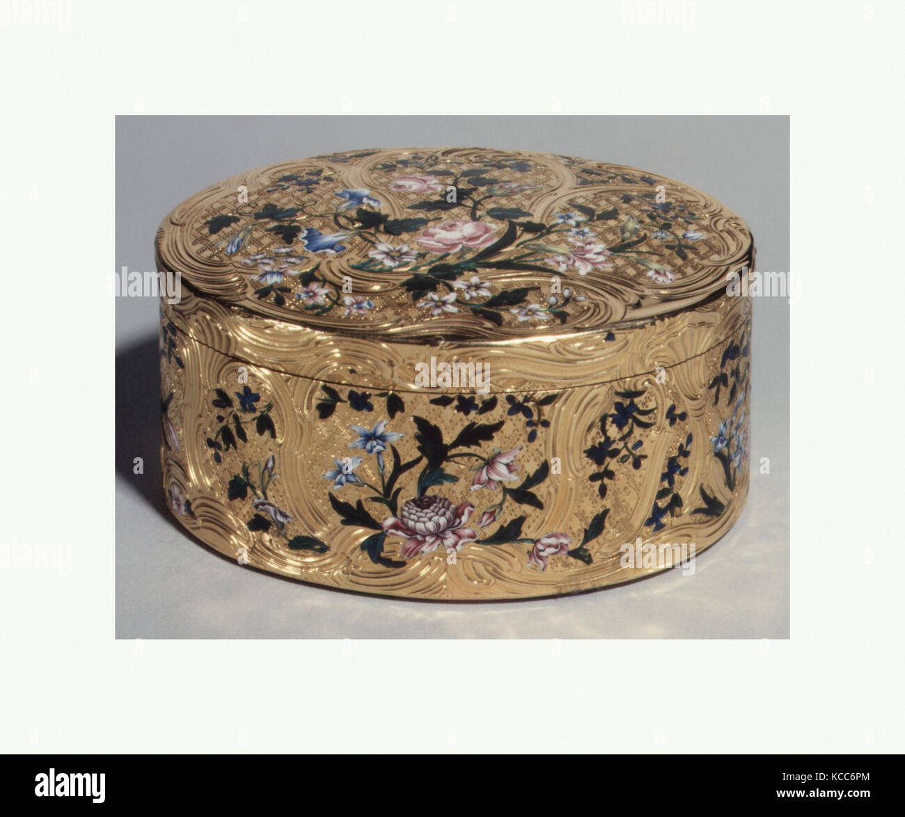 Snuffbox, Jean-François Garand (Master 1748, gestorben 1778), 1751-52, Französisch, Paris, Gold, Emaille, 1 11/16 x 3 3/8 in. (4.3 x 8.6cm Stockfoto