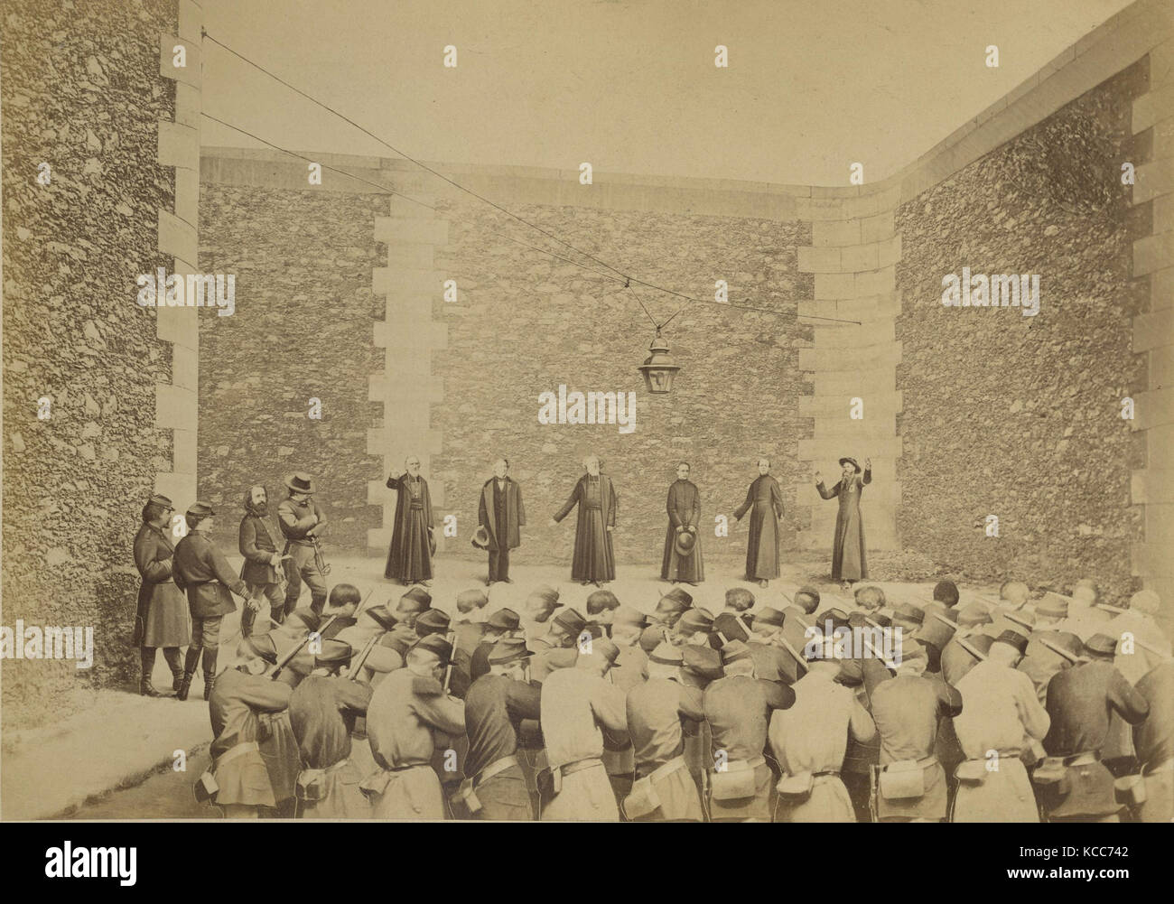 Ausführung der Otages, Prison de la Roquette, le 24 Mai 1871, Ernest Eugène Appert, 1870-71 Stockfoto