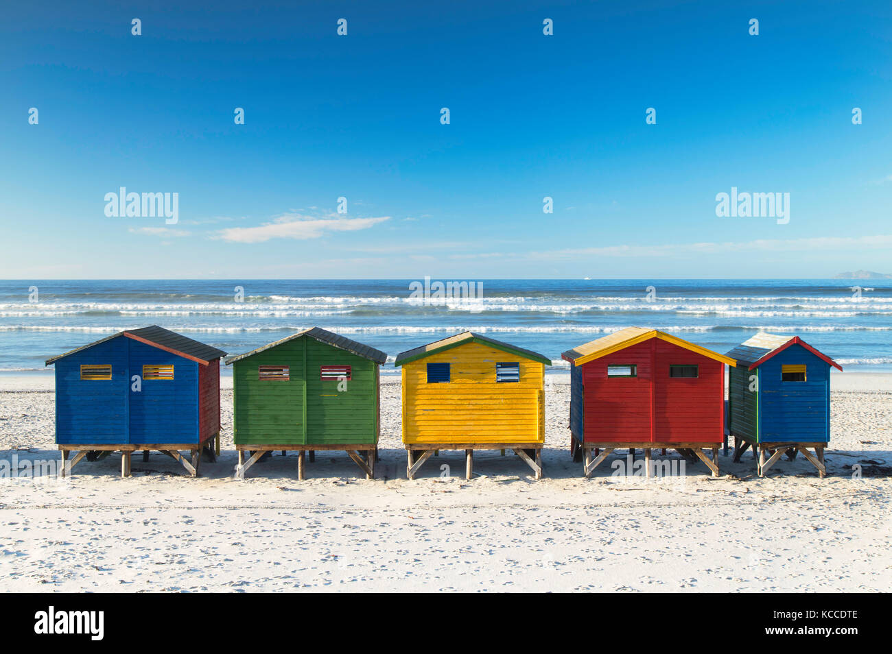 Strand Hütten auf muizenburg Beach, Cape Town, Western Cape, Südafrika Stockfoto
