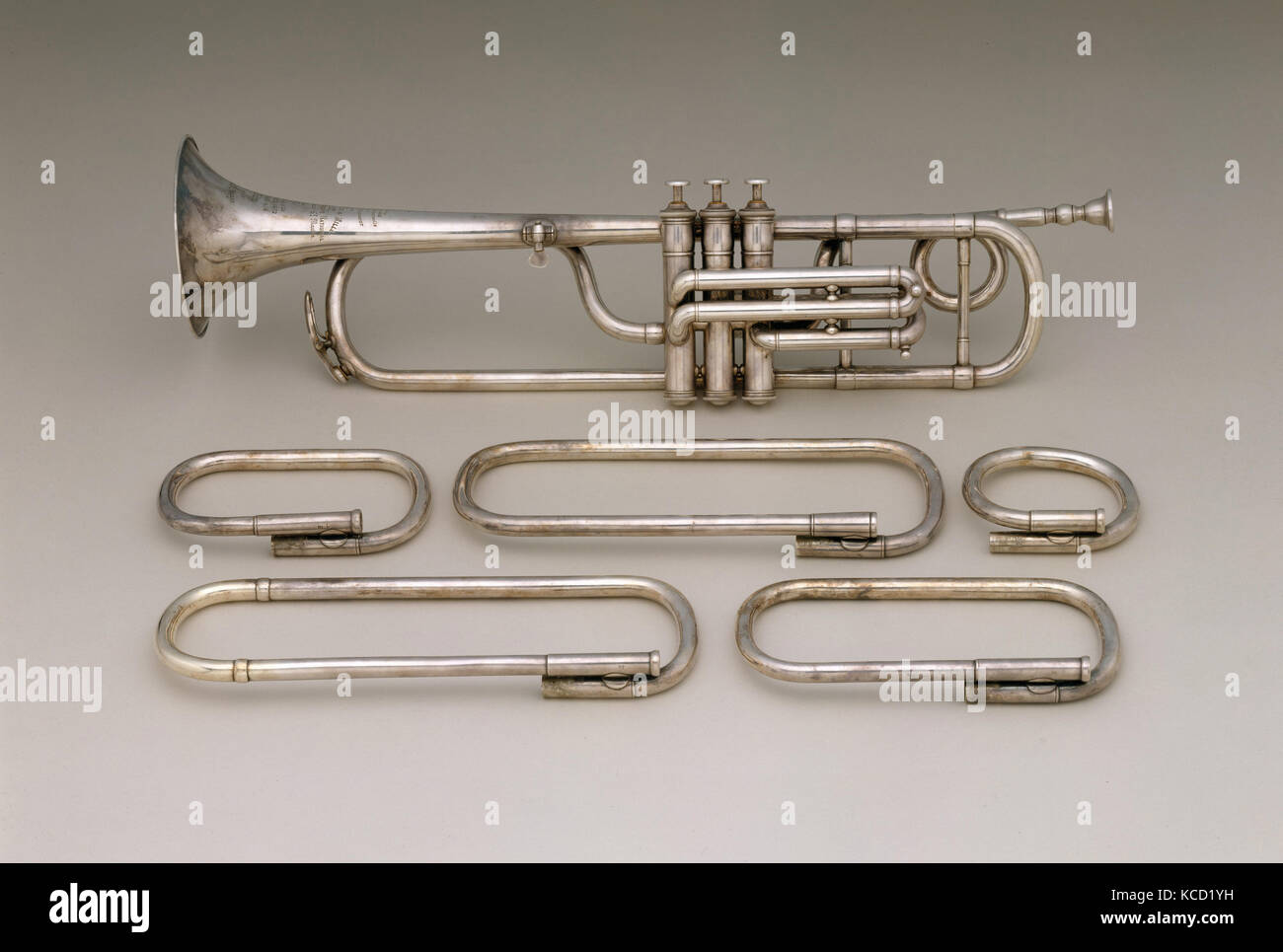 Ventil Trompete in F, 1881-85, Paris, Frankreich, Französisch, Messing, versilbert, Breite: 20 cm. (52 cm), Aerophone-Lip vibrierte Stockfoto