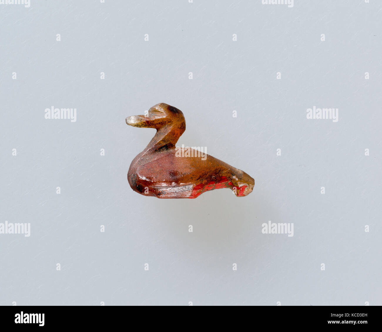 Ente, Amulett ptolemäischen und römischen Periode, 200 BC - 200 AD, aus Ägypten, Achat, L. 1,2 × W. 0,5 x H 0,8 cm (1/2 x 3/16 x 5/16 Zoll Stockfoto