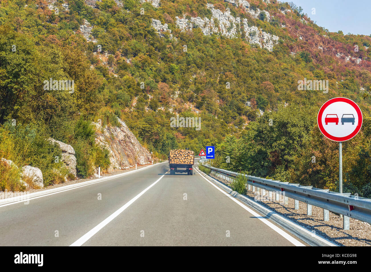 Autobahn Strasse Auf Dem Berg Montenegro Stockfotografie Alamy