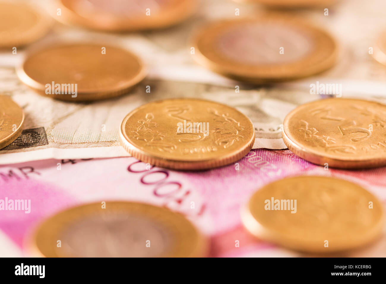 Fülle Anordnen von Banking und Finance Münzen lotterie Geld niemand Rupien gespart Stockfoto
