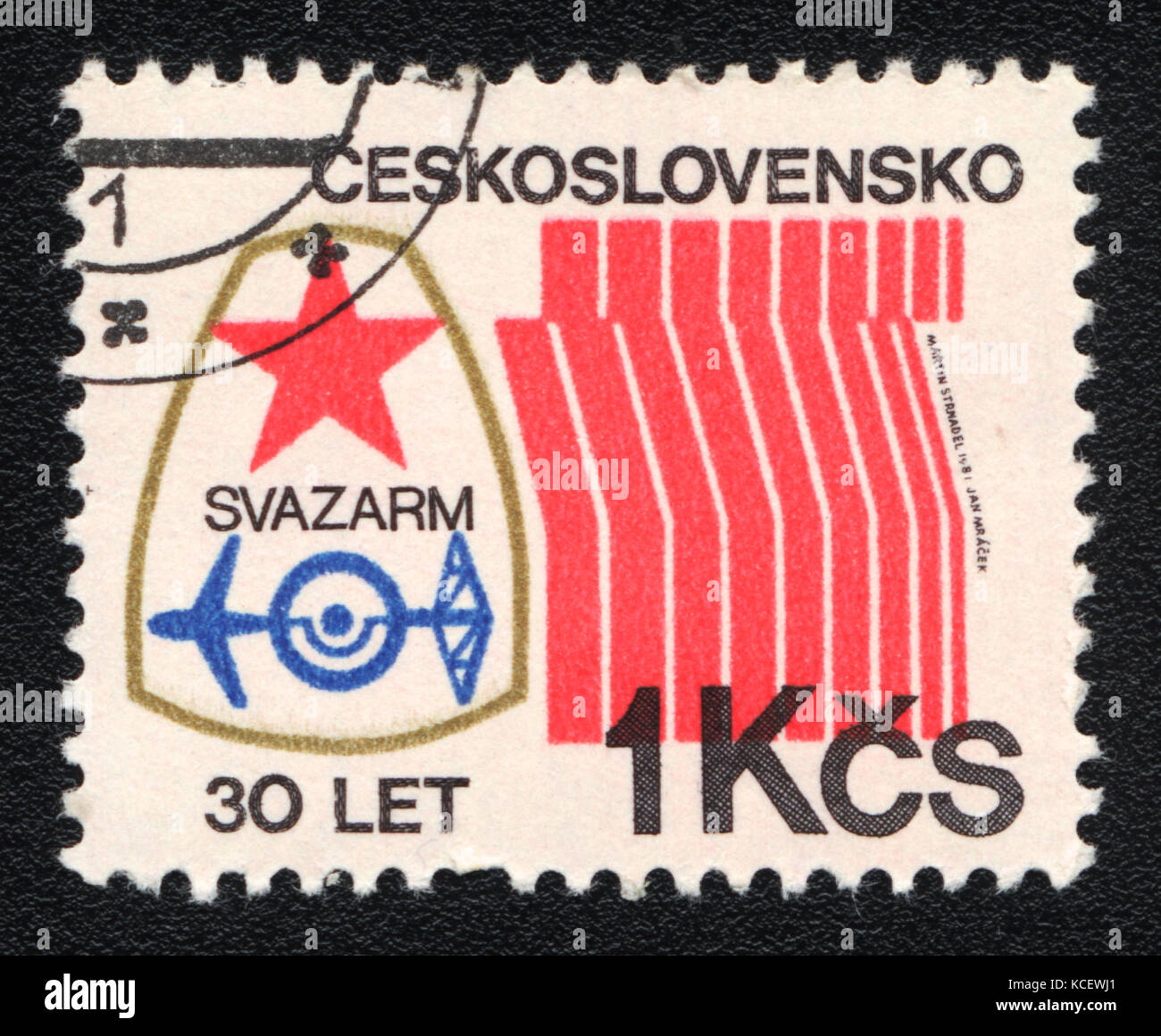 Eine Briefmarke in der Tschechoslowakei zeigt svazarm oder Union für die Zusammenarbeit mit der Armee, ca. 1981 gedruckt Stockfoto