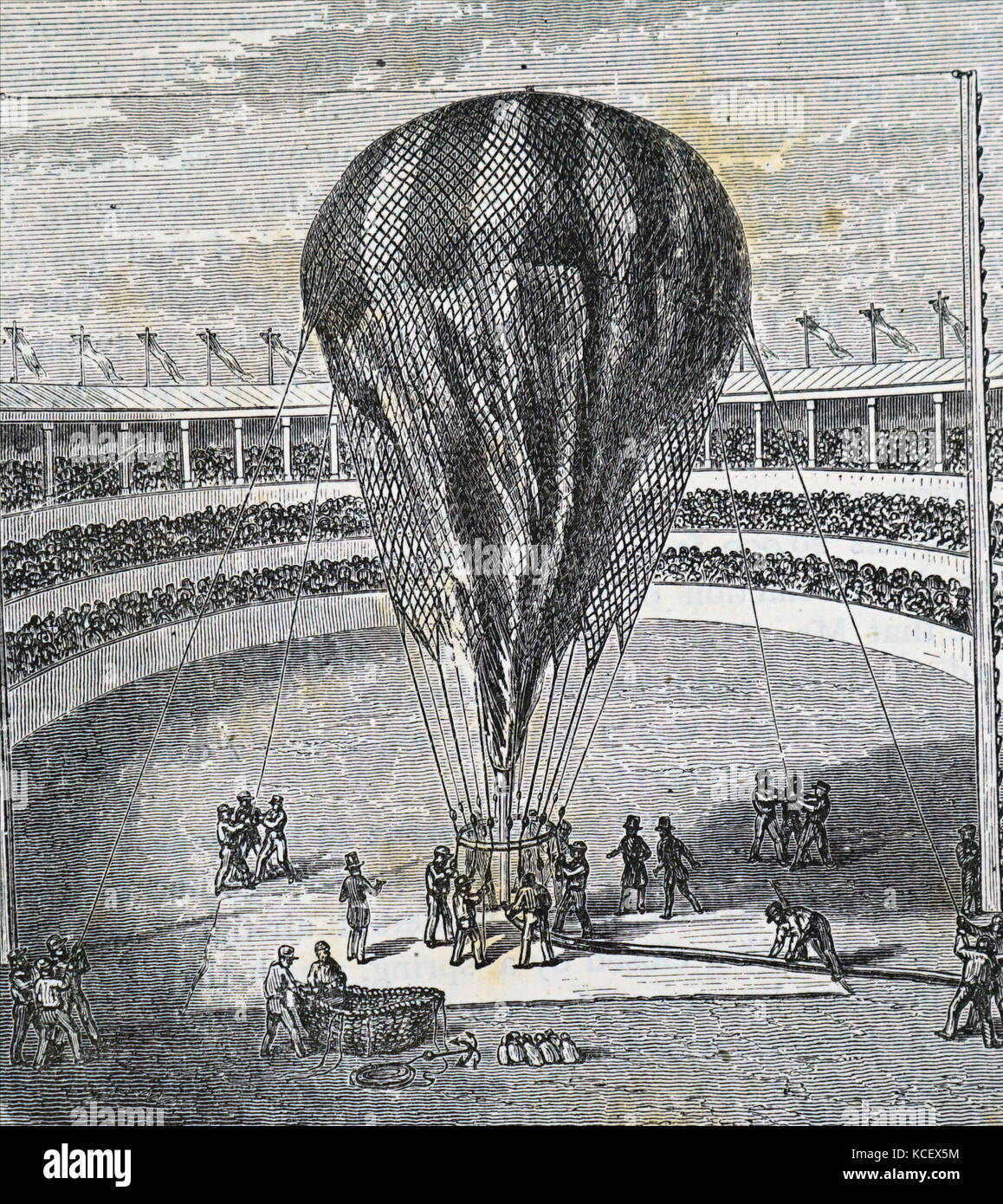 Kupferstich mit der Darstellung der Befüllung von einem Ballon in England. Vom 19. Jahrhundert Stockfoto